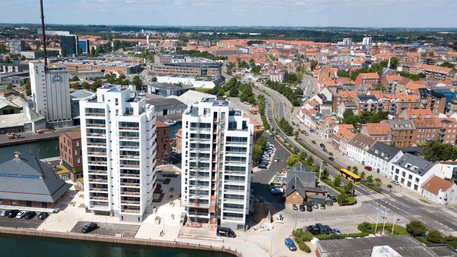 Mindeplade sættes op ved Campus: Vagn Ry Nielsen æres for sin kæmpe indsats for Horsens
