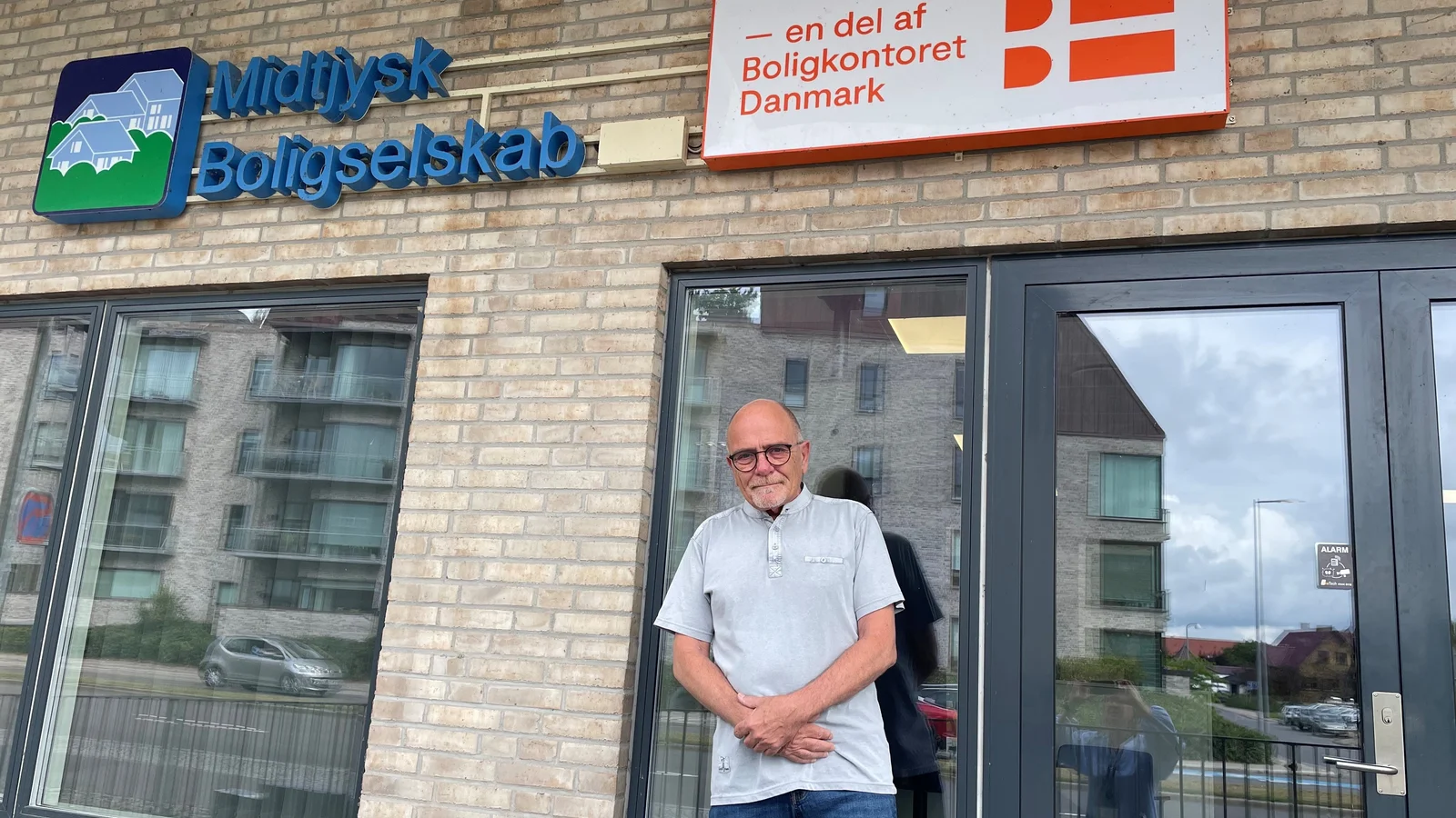 Nyt kapitel i Midtjysk Boligselskab: Bjarne takker af – John tager over