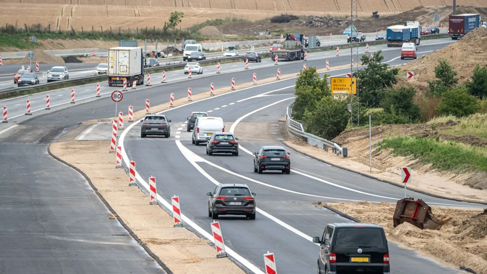 Vejarbejde på E45: Trafikken glider – men afsæt lidt ekstra tid til rejsen