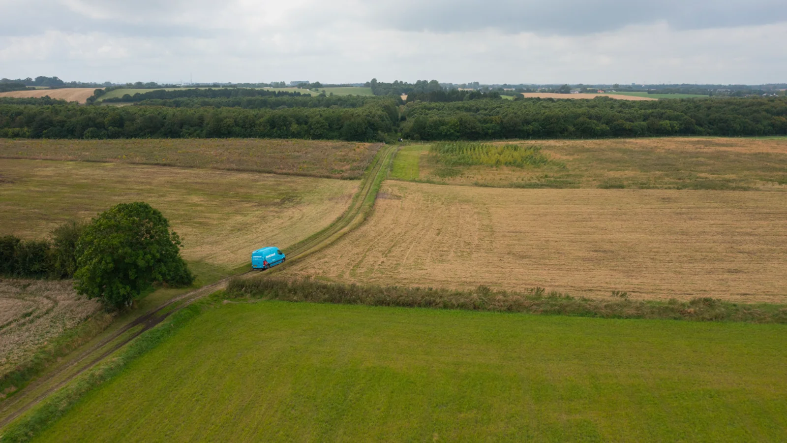 PostNord gør klar til at plante endnu en skov med Klimaskovfonden