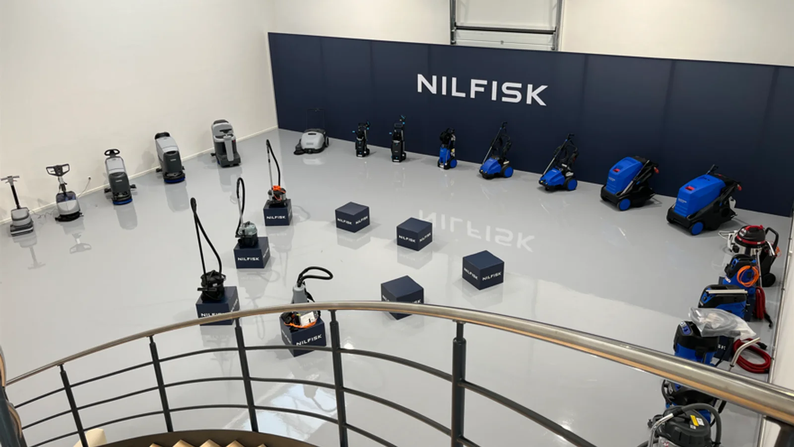 Rengøringsgigant Nilfisk åbner sit største danske showroom nord for Vejle