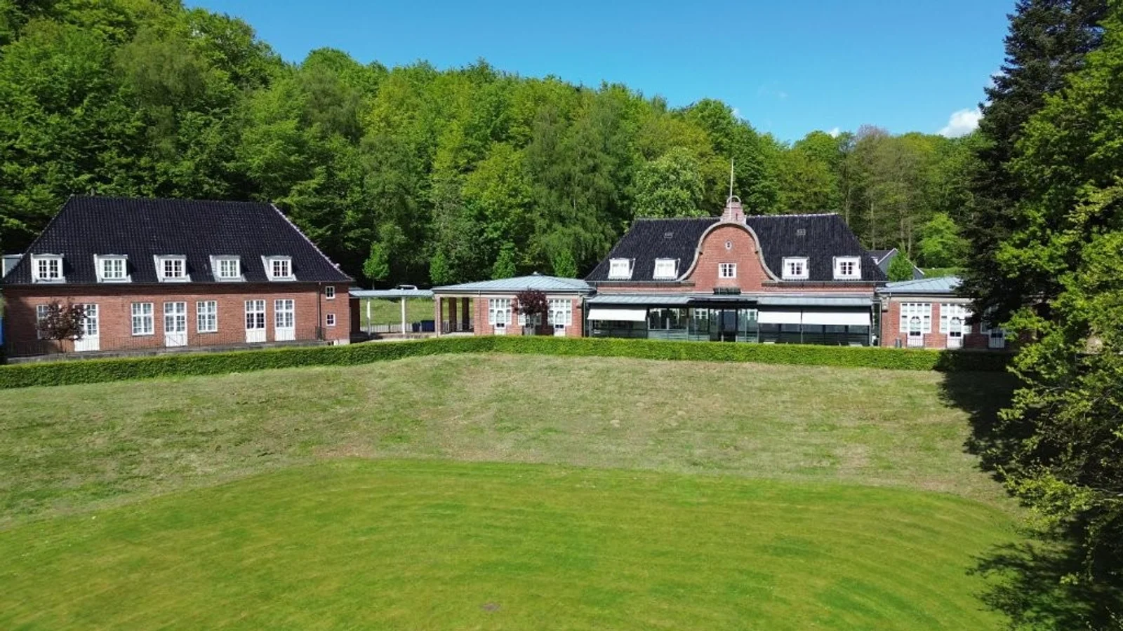 Hotel Koldingfjord udvider kapaciteten og giver historiske bygninger nyt liv
