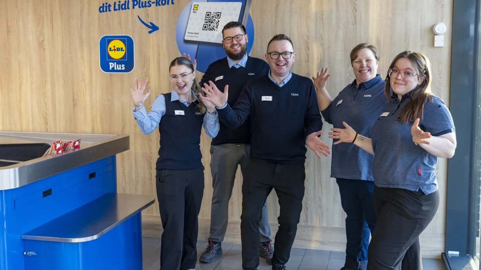 Hovedkontoret går i butikkerne: I Lidl samles alle medarbejdere om julehandlen