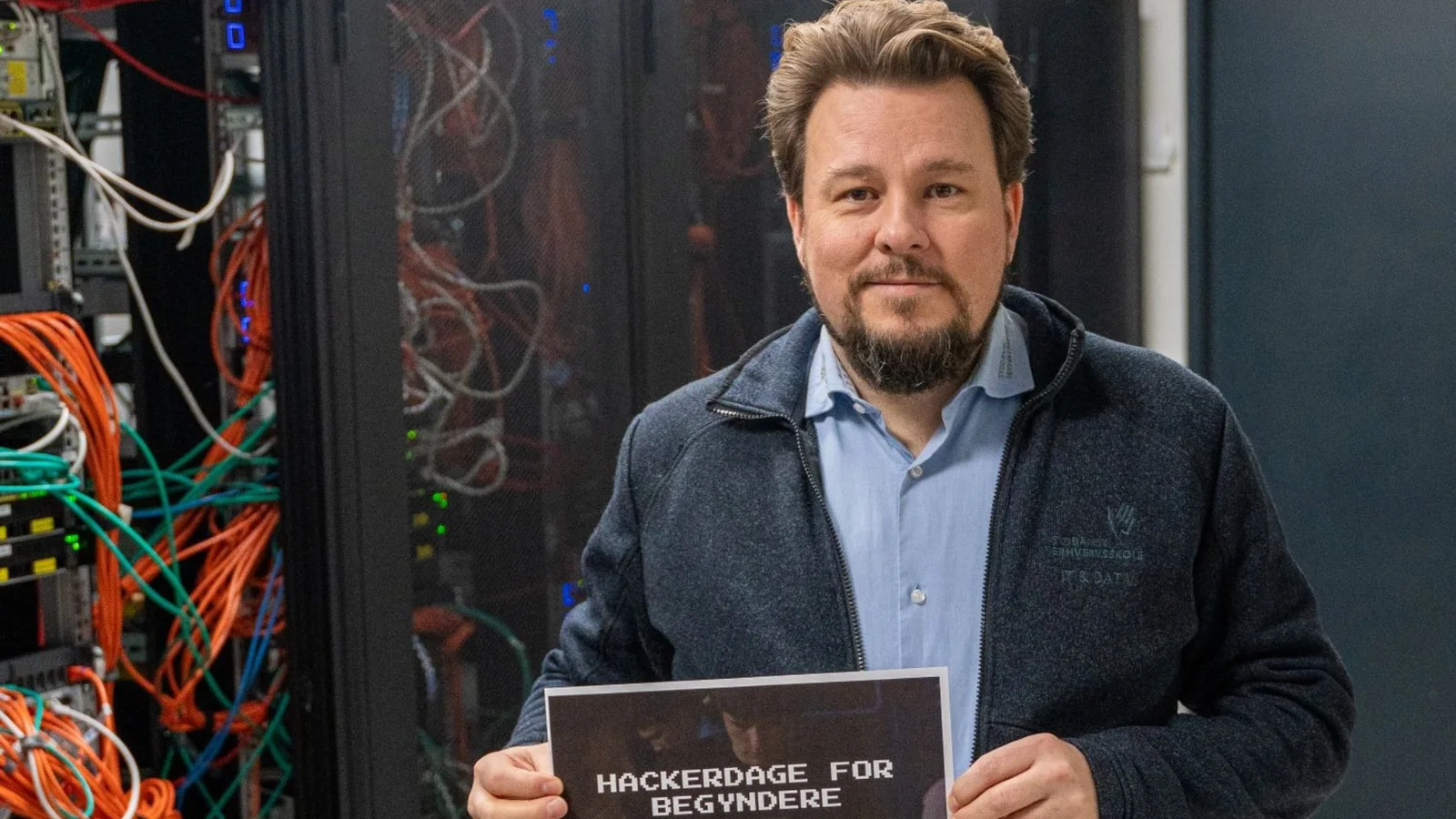 Cybersikkerhed hitter i Vejle: Syddansk Erhvervsskole udvider Hackerdag