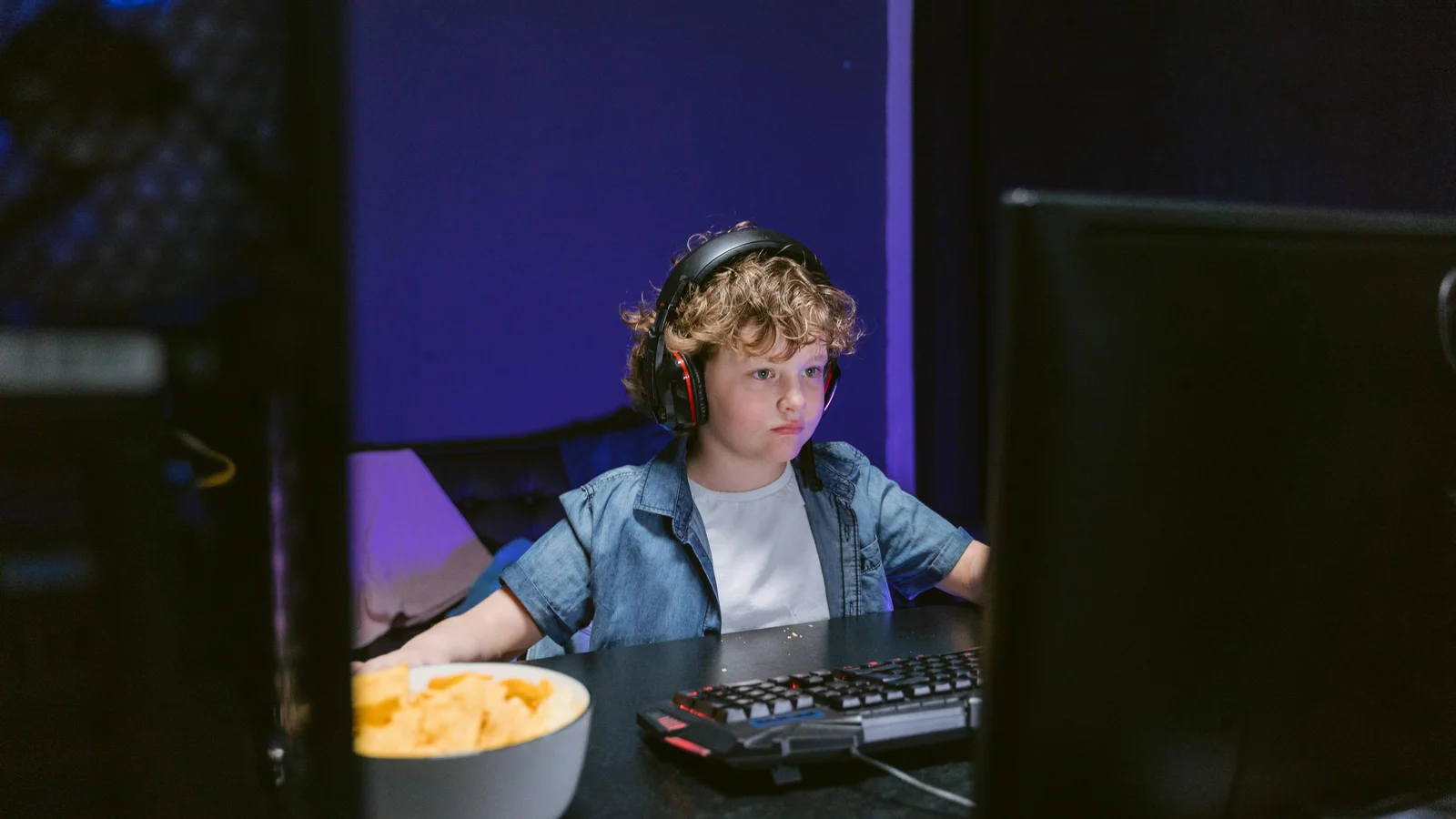 Kommune går online på Discord for at styrke trygheden blandt børn og unge, der gamer