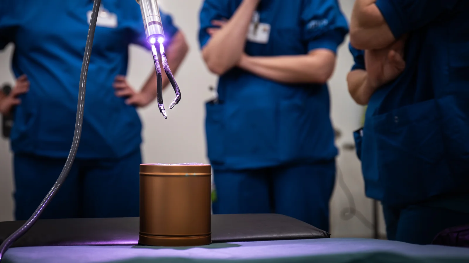 Første patienter på Aarhus Universitetshospital opereres med ny robotteknologi