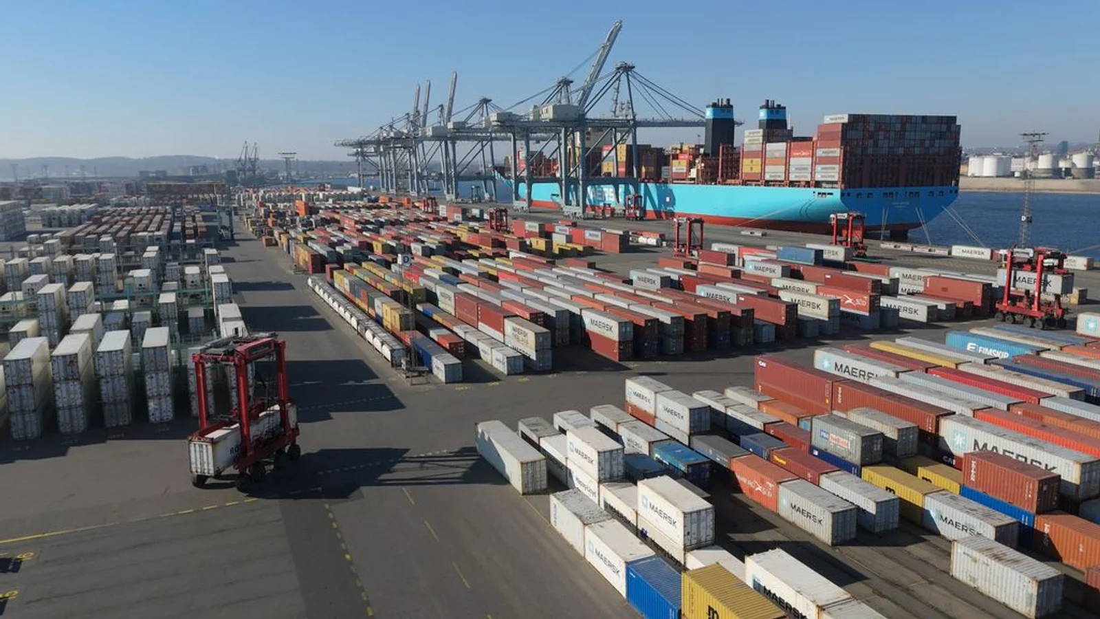 Danmarks største erhvervshavn leverer bedste kvartal nogensinde med ny containerrekord