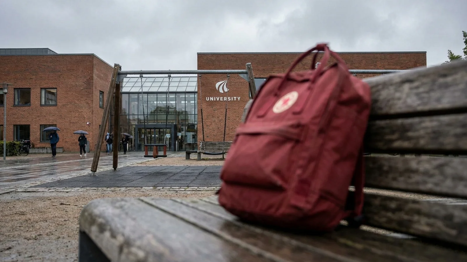 Red Barnet og Aalborg Universitet indgår partnerskab for at styrke beskyttelsen af børn mod seksuelle overgreb