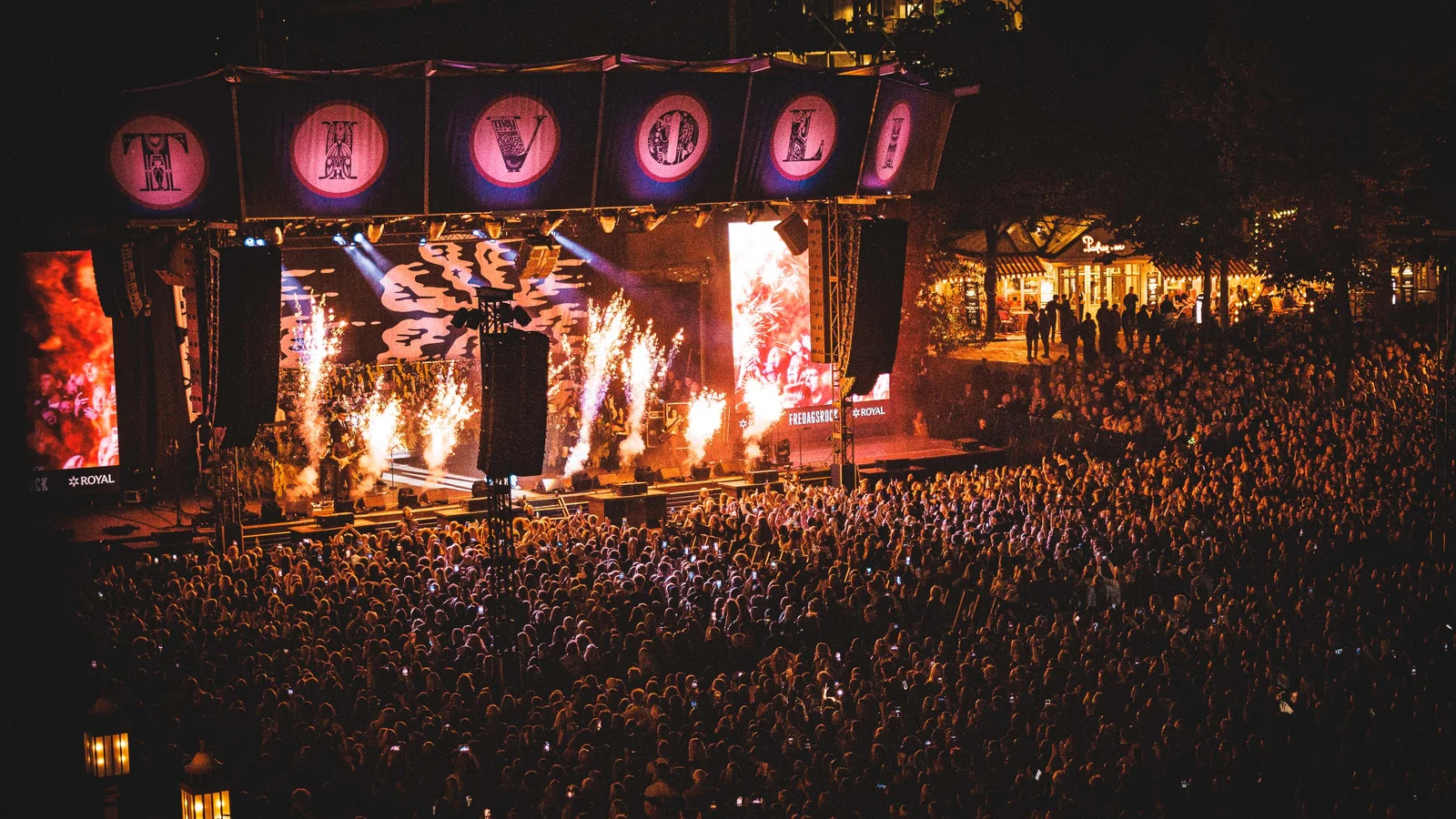 Tivoli afslører Fredagsrock-programmet 2026:  Internationale stjerner og stærke danske hovednavne indtager Fredagsrock