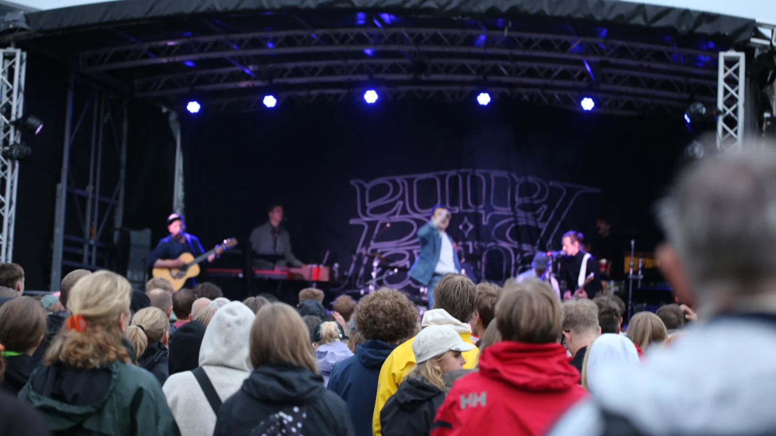 Unge arrangerer gratis festival i Nørre Aaby med fokus på nye danske artister