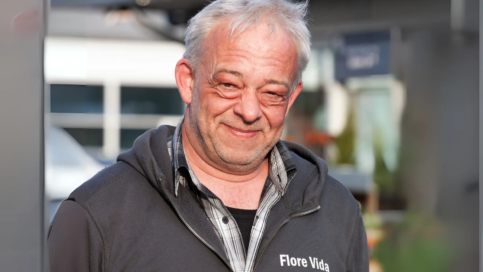 Flore Vida i Slagelse bliver ny Interflora-agent og leder efter en ny kollega