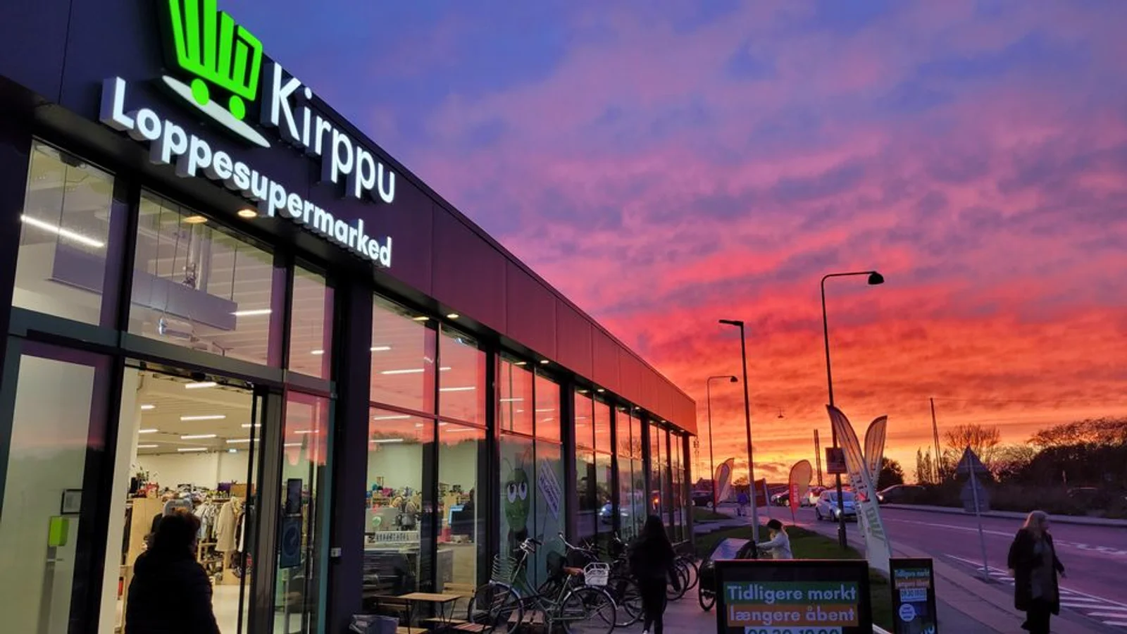Kirppu Valby fylder 1 år - har solgt tæt ved en halv million loppefund