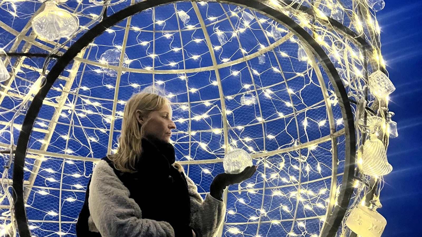 Kæmpestor måne får verdenspremiere til Lysfesten i Roskilde