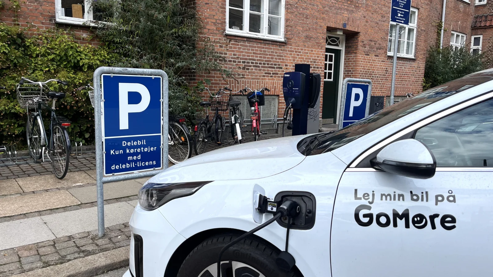 OK og GoMore indgår stor aftale om opladning af dele-elbiler i København