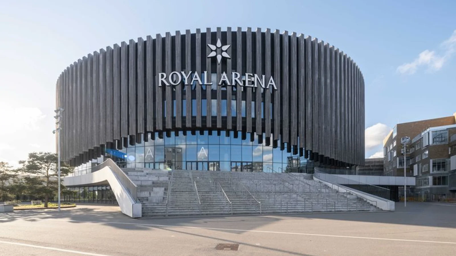 Københavns Kommune og Realdania sælger Royal Arena