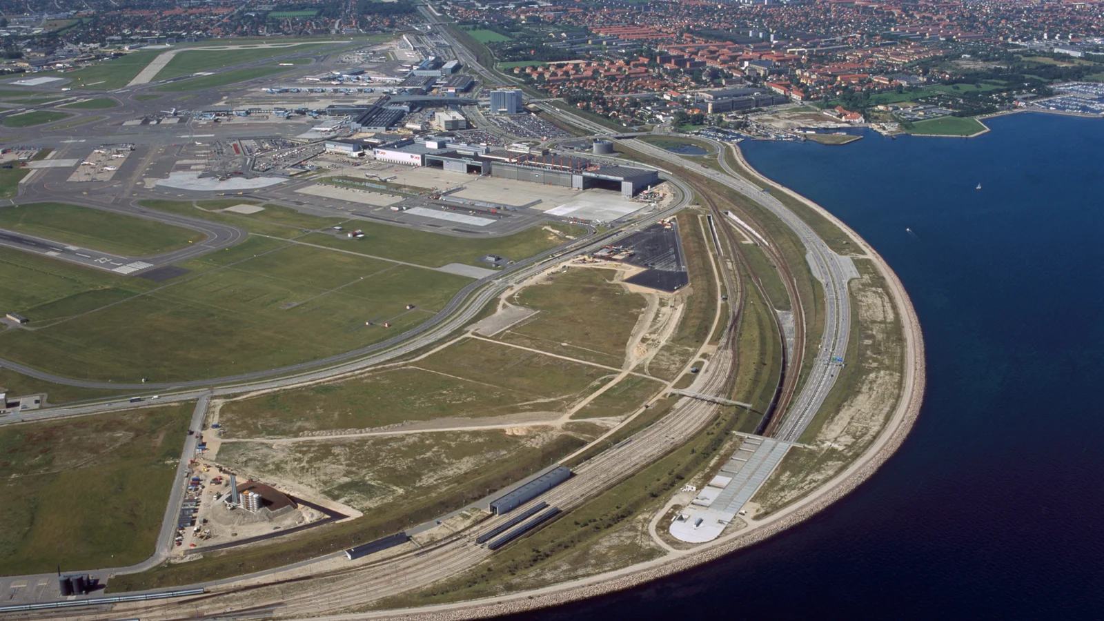 Sund & Bælt inviterer til borgermøde om kystsikring af kritisk infrastruktur