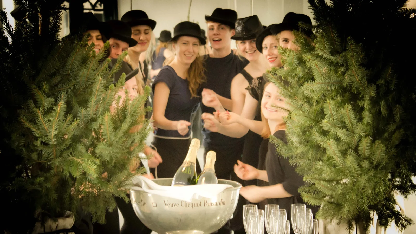 Savery Academy inviterer til dans og julehygge