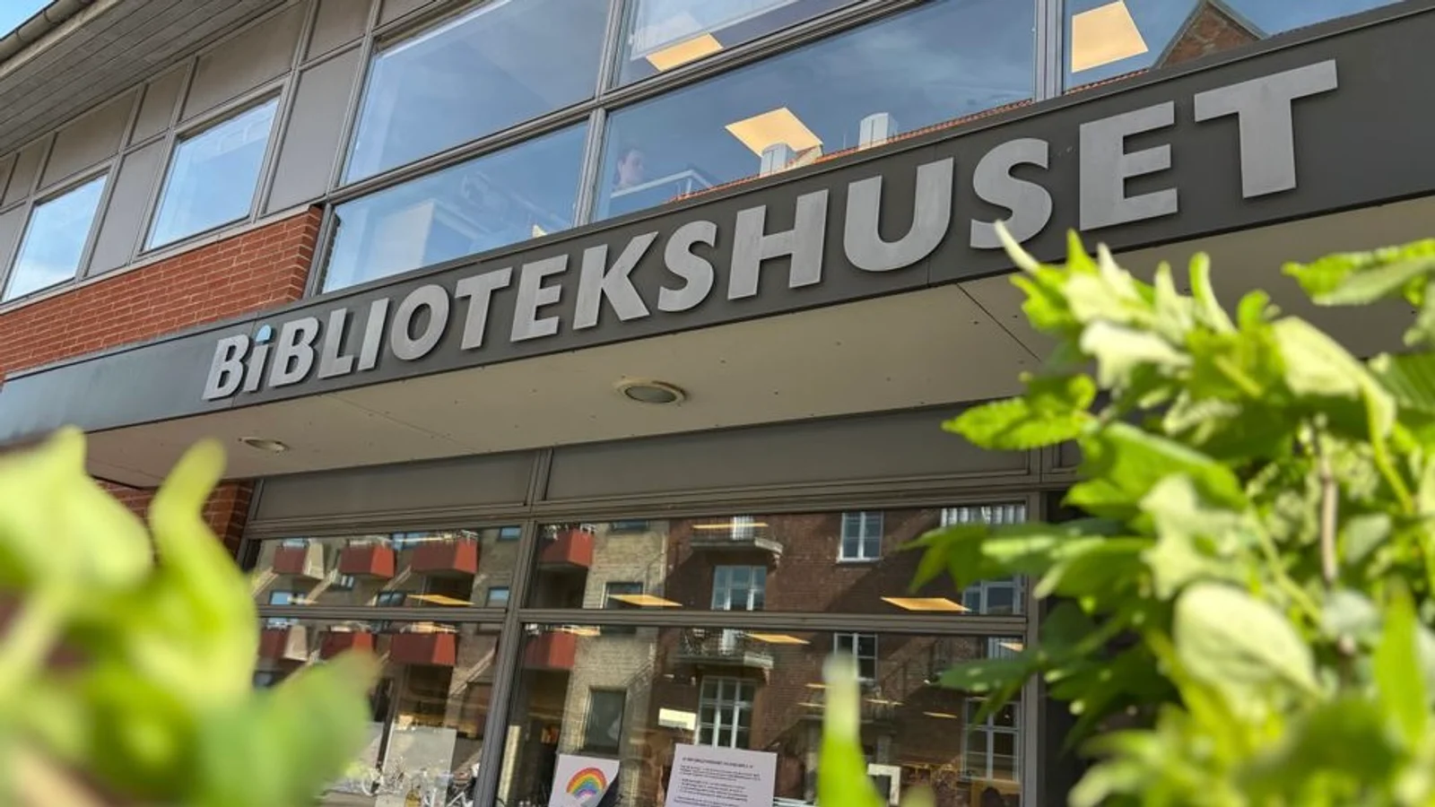 Politisk enighed om ikke at lukke en række biblioteker og kulturhuse