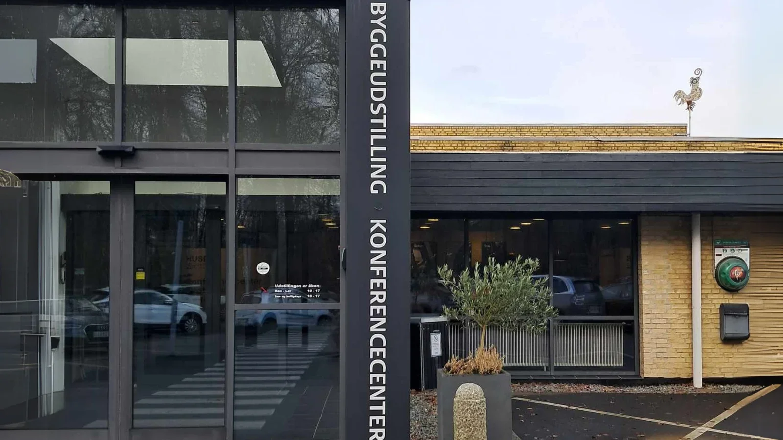 Tegn Byggecentrum HUSET Middelfart sammen med billedskolen