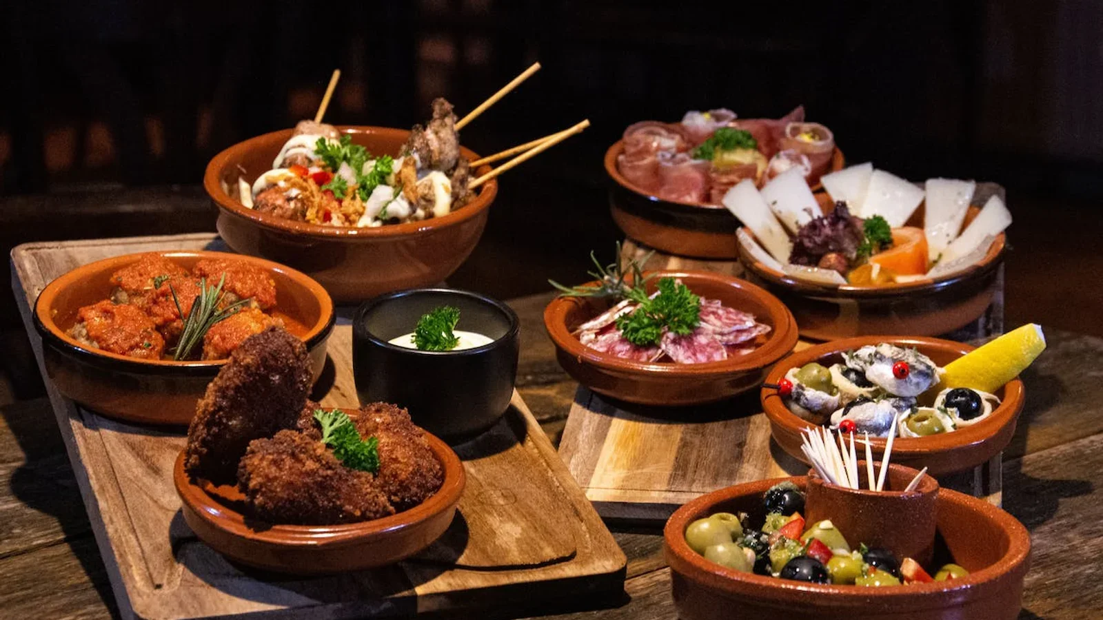 Tapas Thursday hos På Plænen