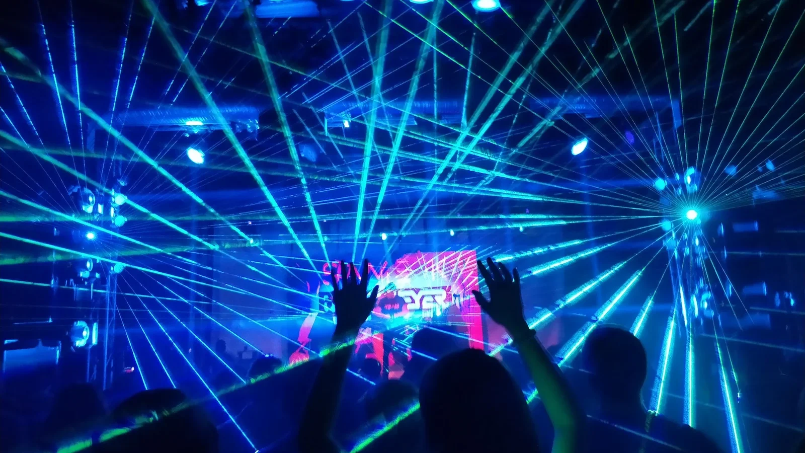 Rave Party hos Ungdomshuset Walker