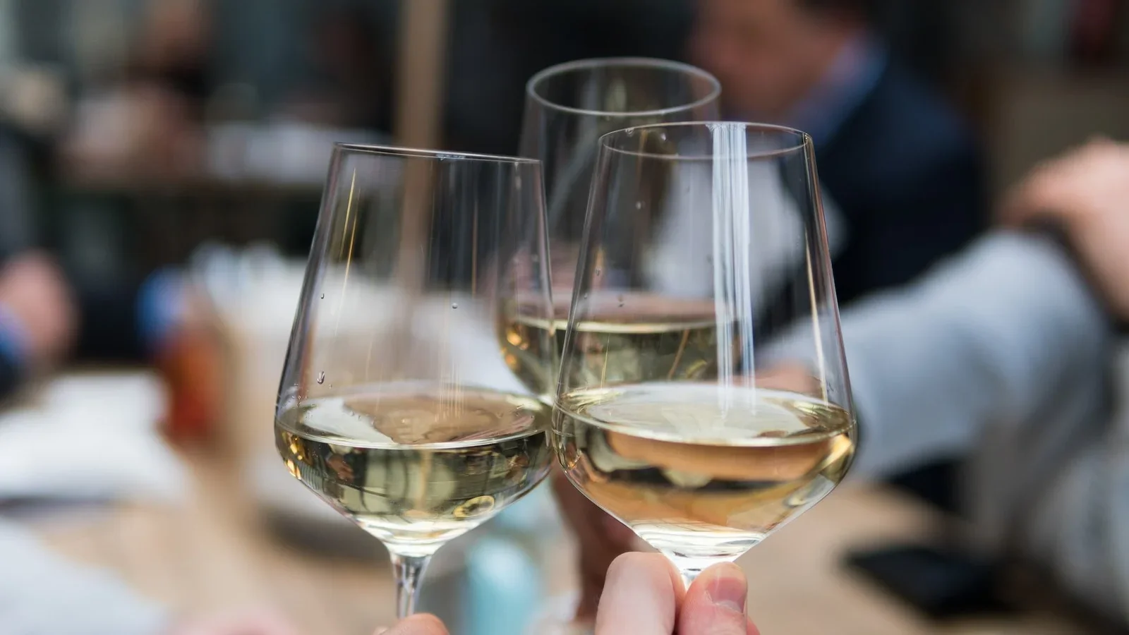 EDC Middelfart og Vinspecialisten inviterer til torsdagsbar
