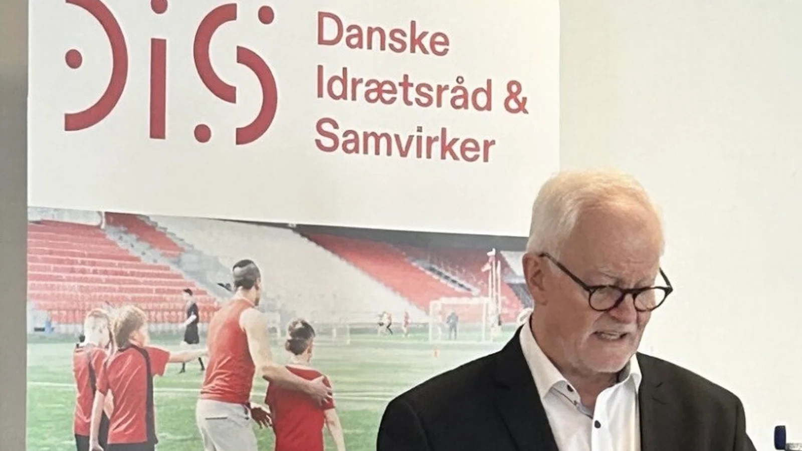 Generalforsamling: DIS sender klart opråb til kommunerne – skær ikke i idrætten