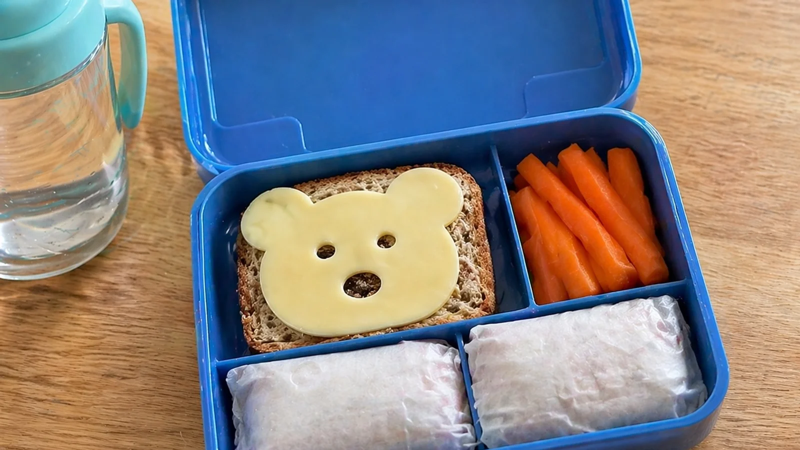 Madpakke eller kommunal frokost? Forældre i Odense skal vælge mad i daginstitutionen