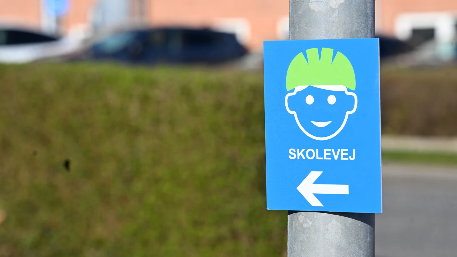 Randers Kommune tester nye skolevejsskilte og kampagne ved Kristrup Skole