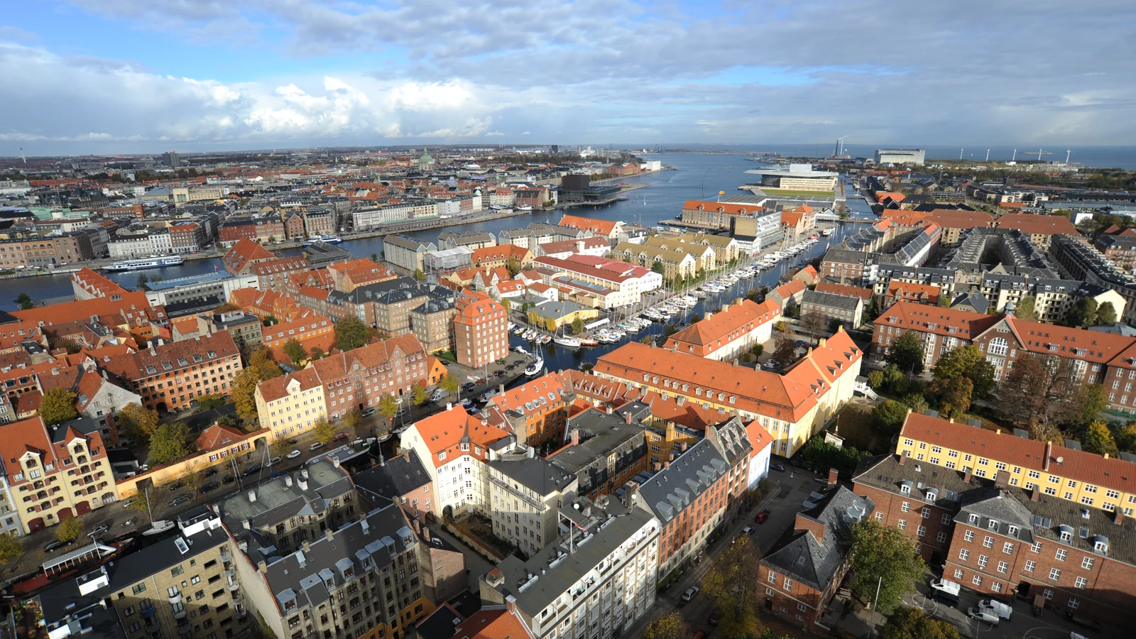 Standardlejligheden i København er steget 100.000 kr. hver måned i et år