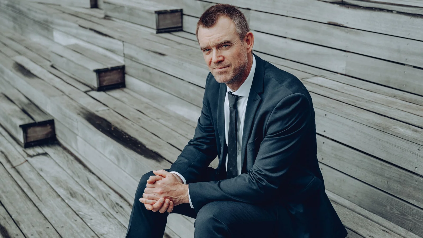 Professor Anders Troelsen modtager Gigtforeningens æresmedalje