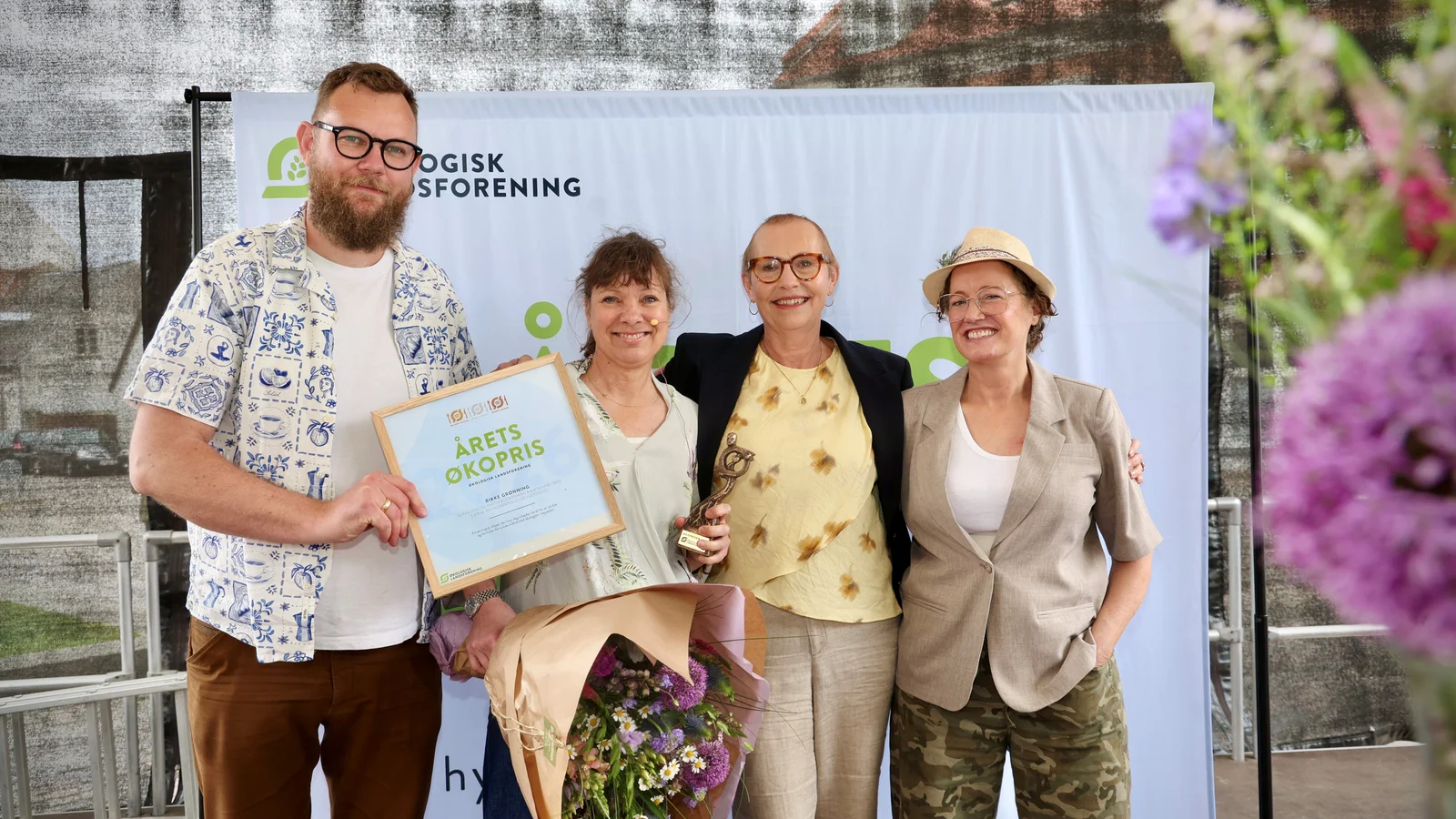 Smil og glæde på Madens Folkemøde: Rikke Grønning vinder Økoprisen