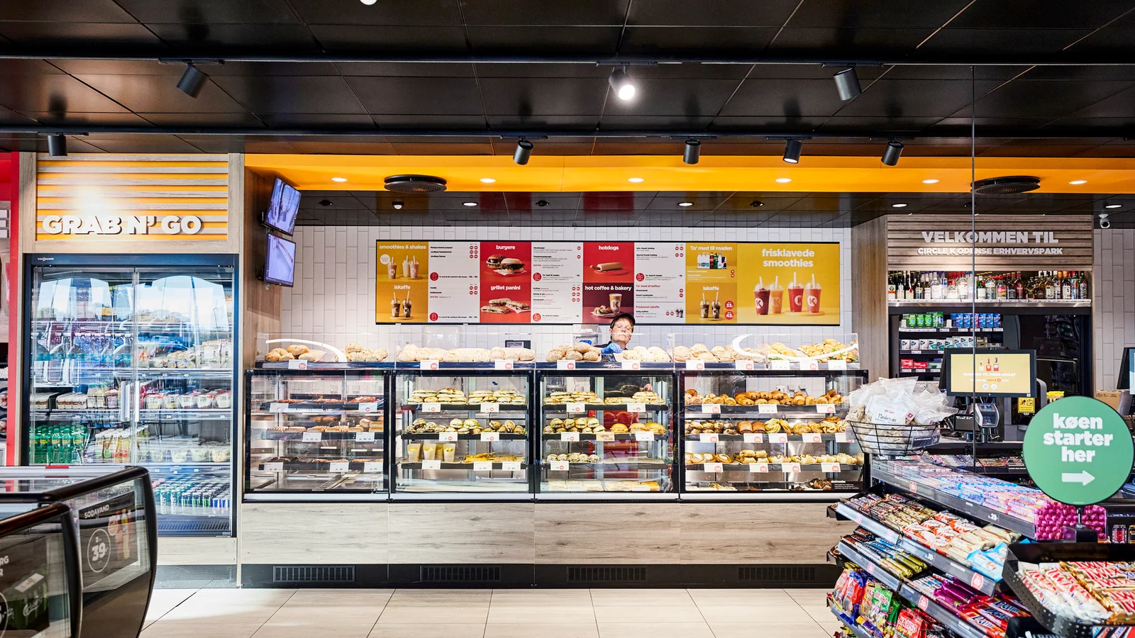 Nu klippes snoren: Circle K åbner i Billund Lufthavn
