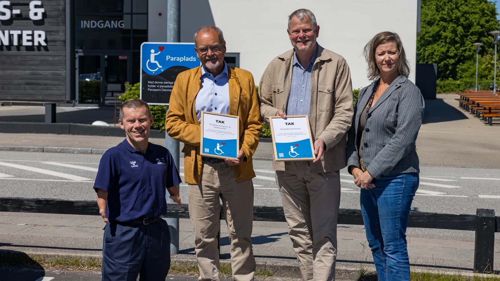 Roskildes borgmester indviede 5 parapladser ved Roskilde Kongres- & Idrætscenter forud for Special Olympics Idrætsfestival 2026