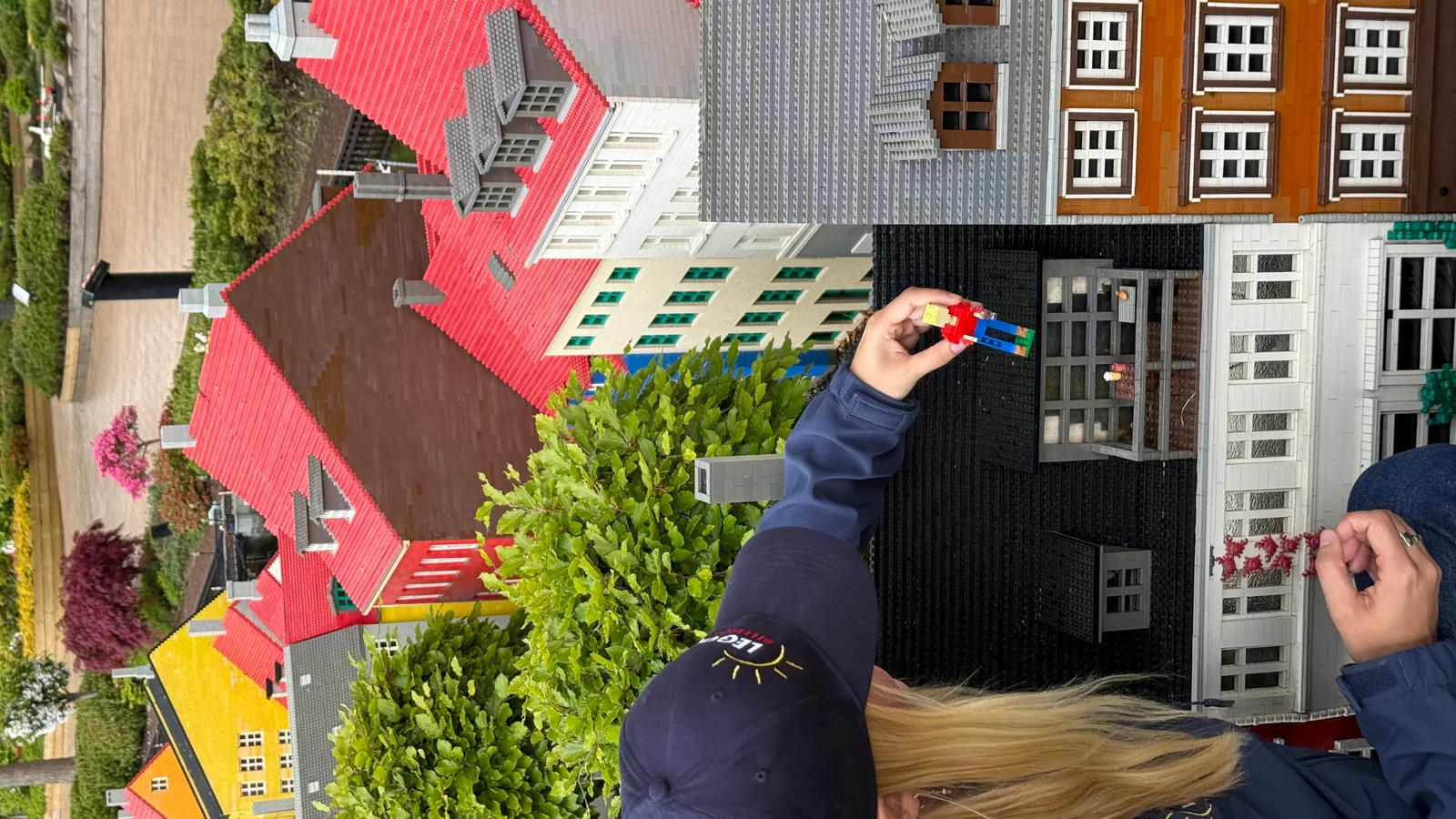 LEGOLAND® efterlyser københavnere, der vil flytte ind som LEGO® figurer i nyt område af Miniland