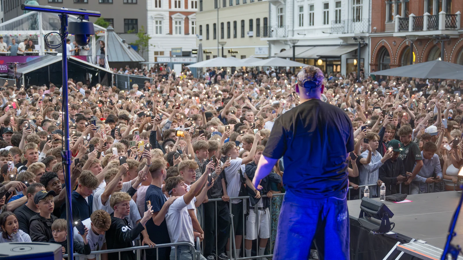 Fem gode råd til forældre: Sammen om en tryg festuge for de unge