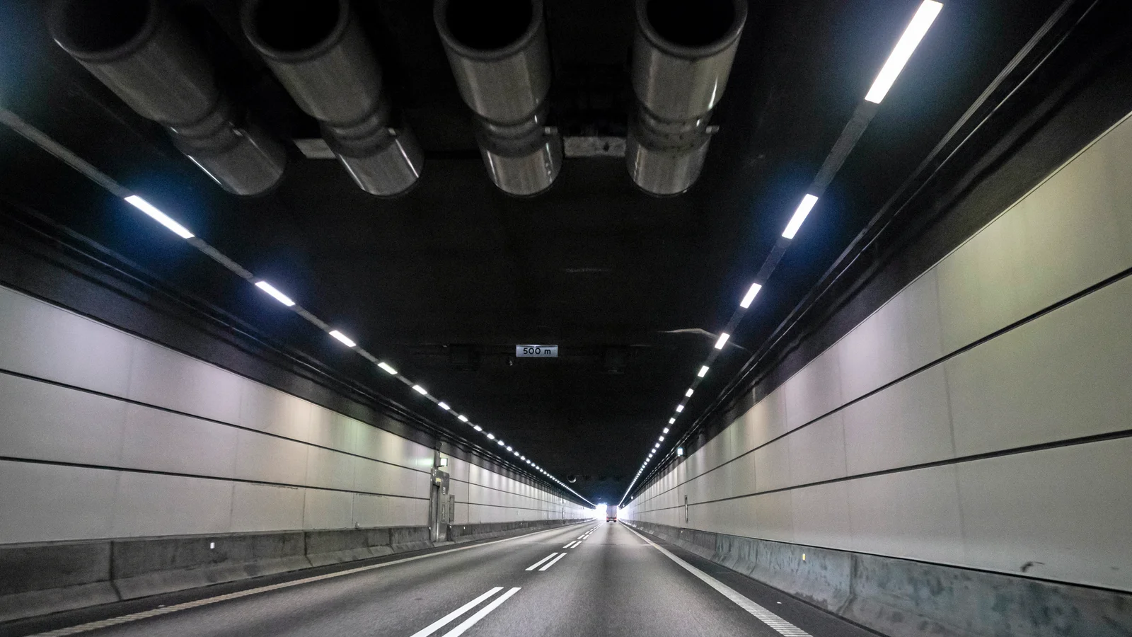 Modkørende trafik i Øresundsbrons tunnel