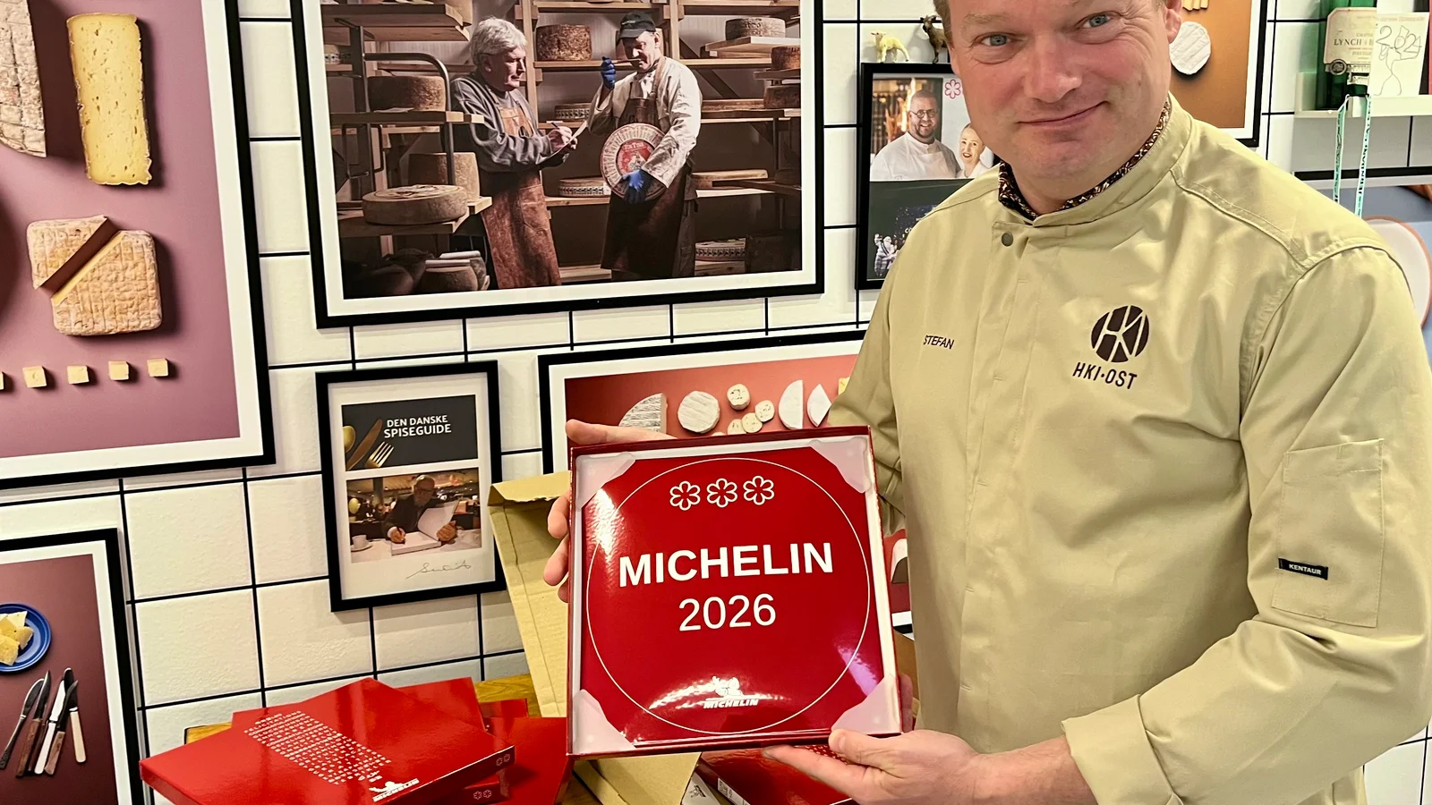HKI Ost støtter op om dansk gastronomi med fysisk uddeling af de eftertragtede Michelin-plader