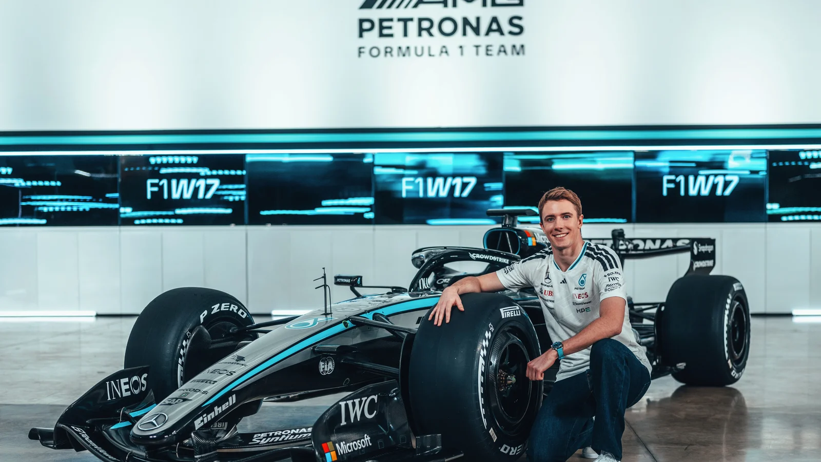 Mød den danske Mercedes-AMG PETRONAS Formula One-kører Frederik Vesti i LEGO® House