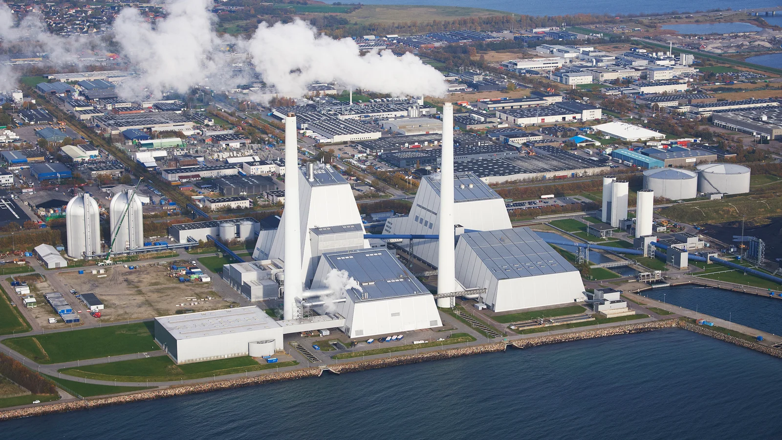 ABB og Ørsted satser på AI for mere sikker drift på dansk kraftværk