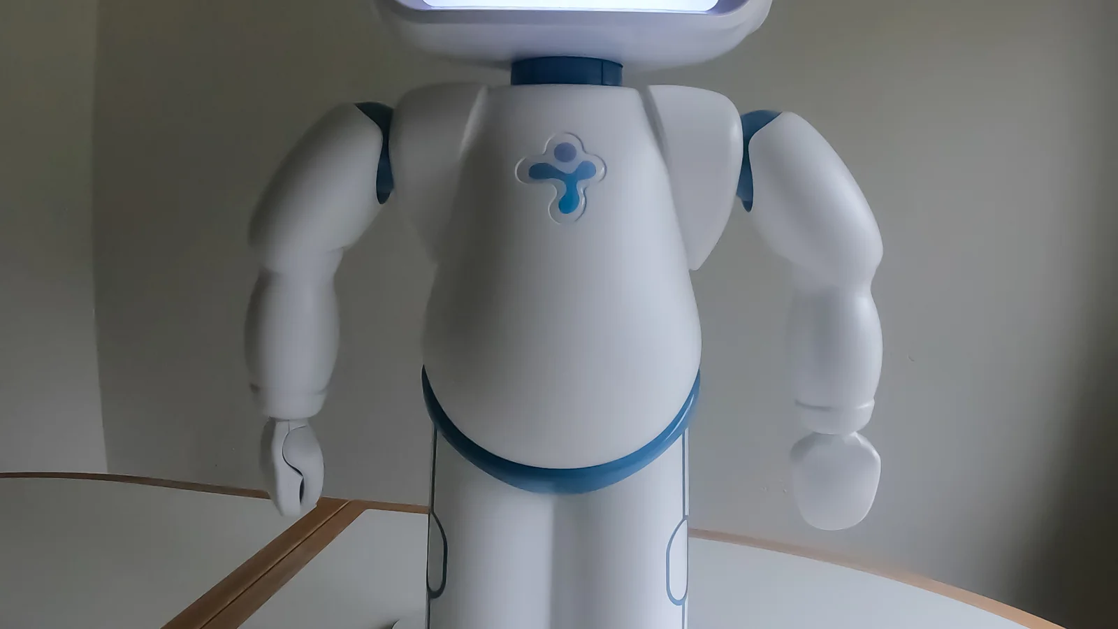 Ny robot skal hjælpe børn med autisme