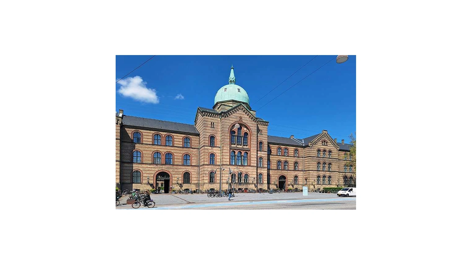 Nu bliver gammelt kommunehospital omdannet til nyt og attraktivt byrum med boliger