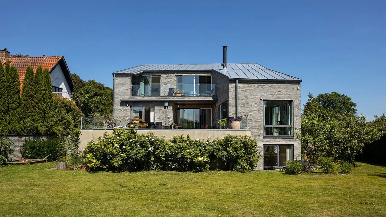 Kendt kunsthandler kan score milliongevinst på villa