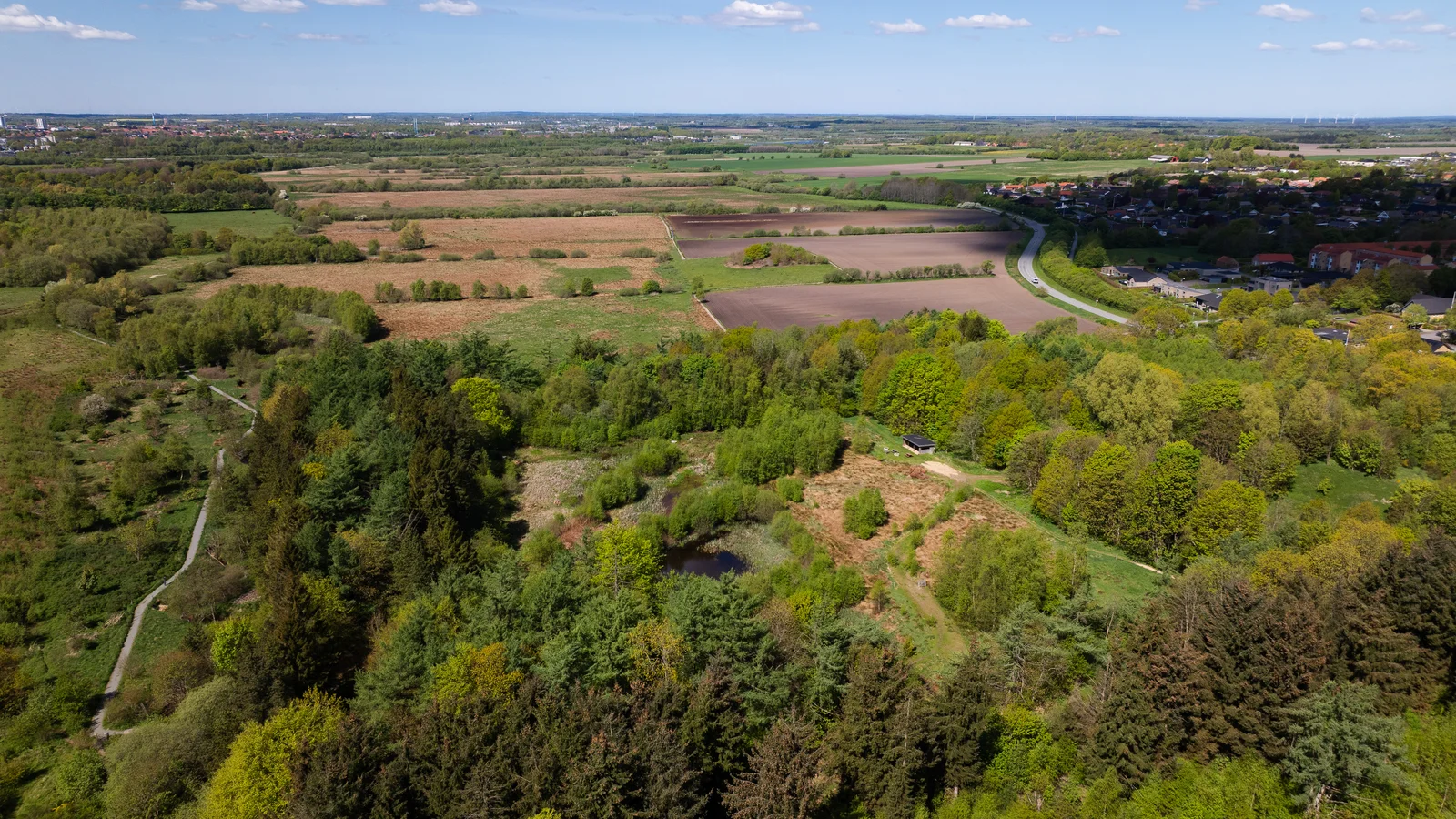 Outdoorkæde og kunder bakker op om naturen i Gjellerup Enge