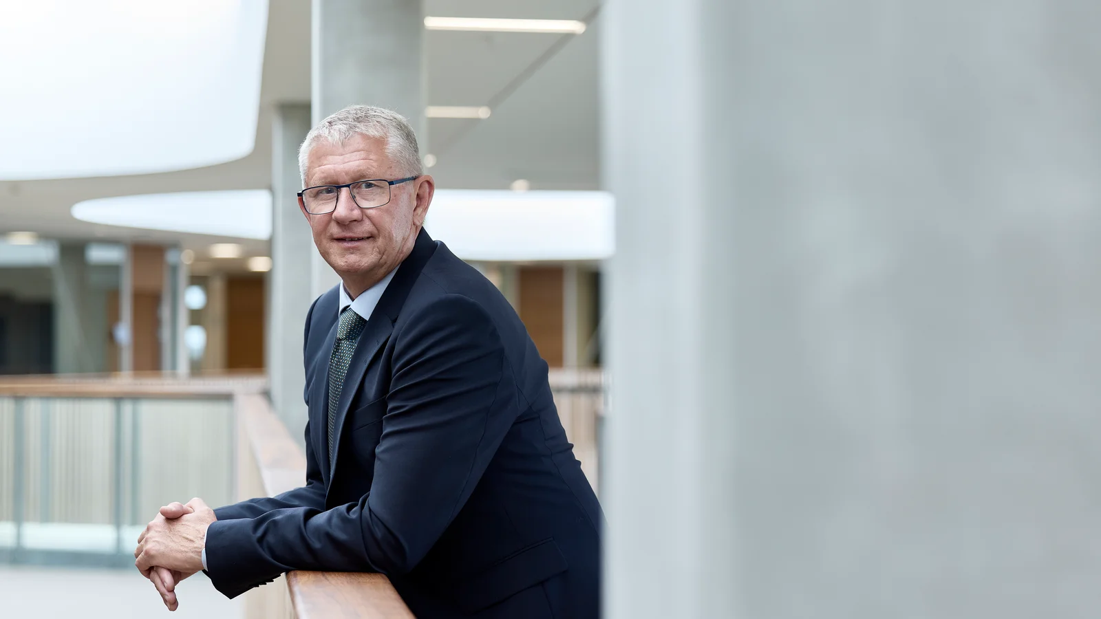 Danske Andelskassers Bank ser positive resultater af strategien i første halvår 2026