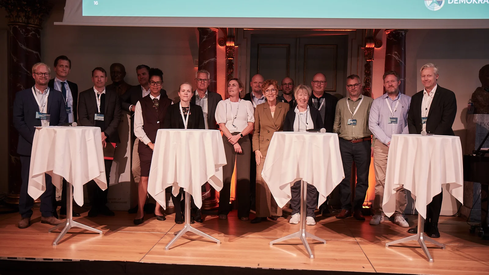 Demokrativærnet går fra vision til handling: Demokratiet skal bygges sammen
