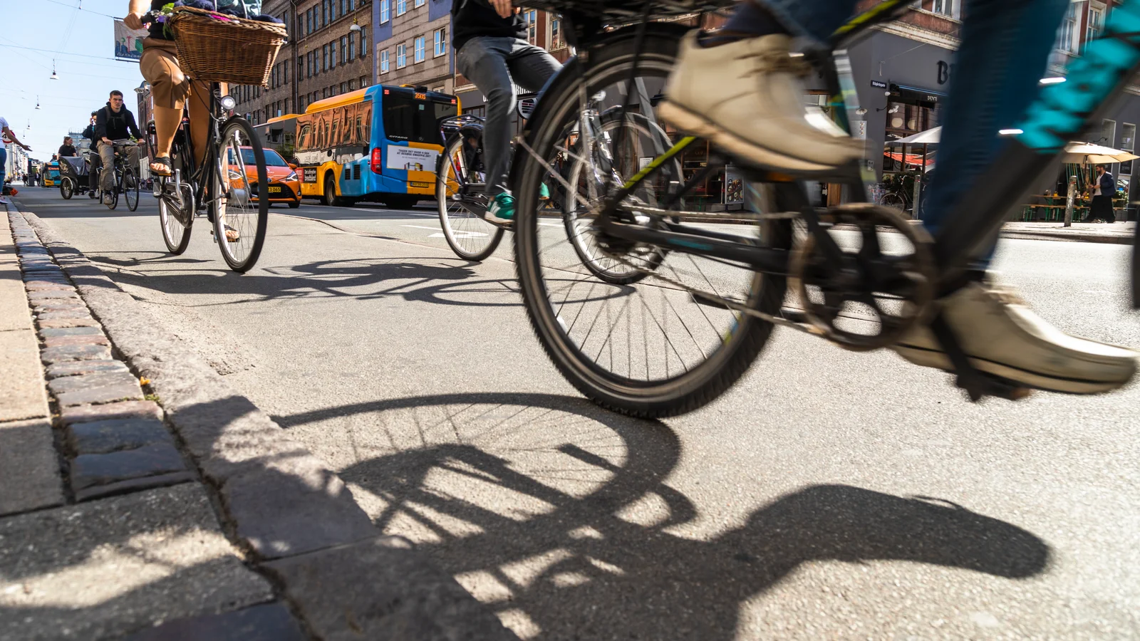 Færre unge cykler: Nu tester nyt projekt, hvad der kan få gymnasieelever tilbage i sadlen