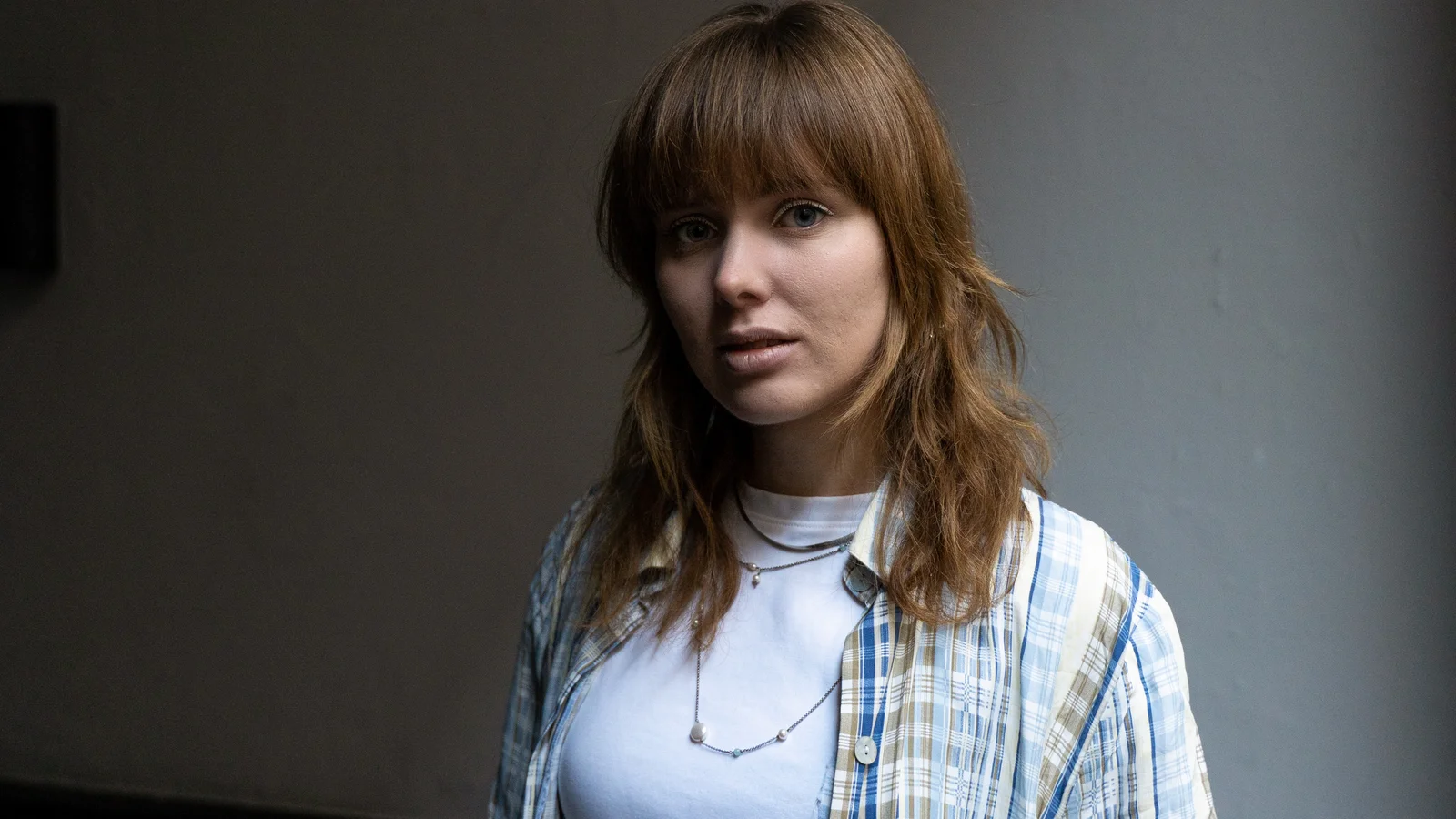25-årig forfatter vil have sin generation tilbage i teatret
