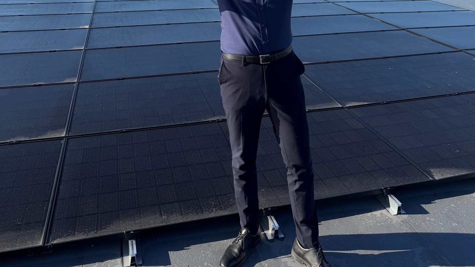 Fødevarebutik i Aarhus får solceller som en del af en national satsning på vedvarende energi