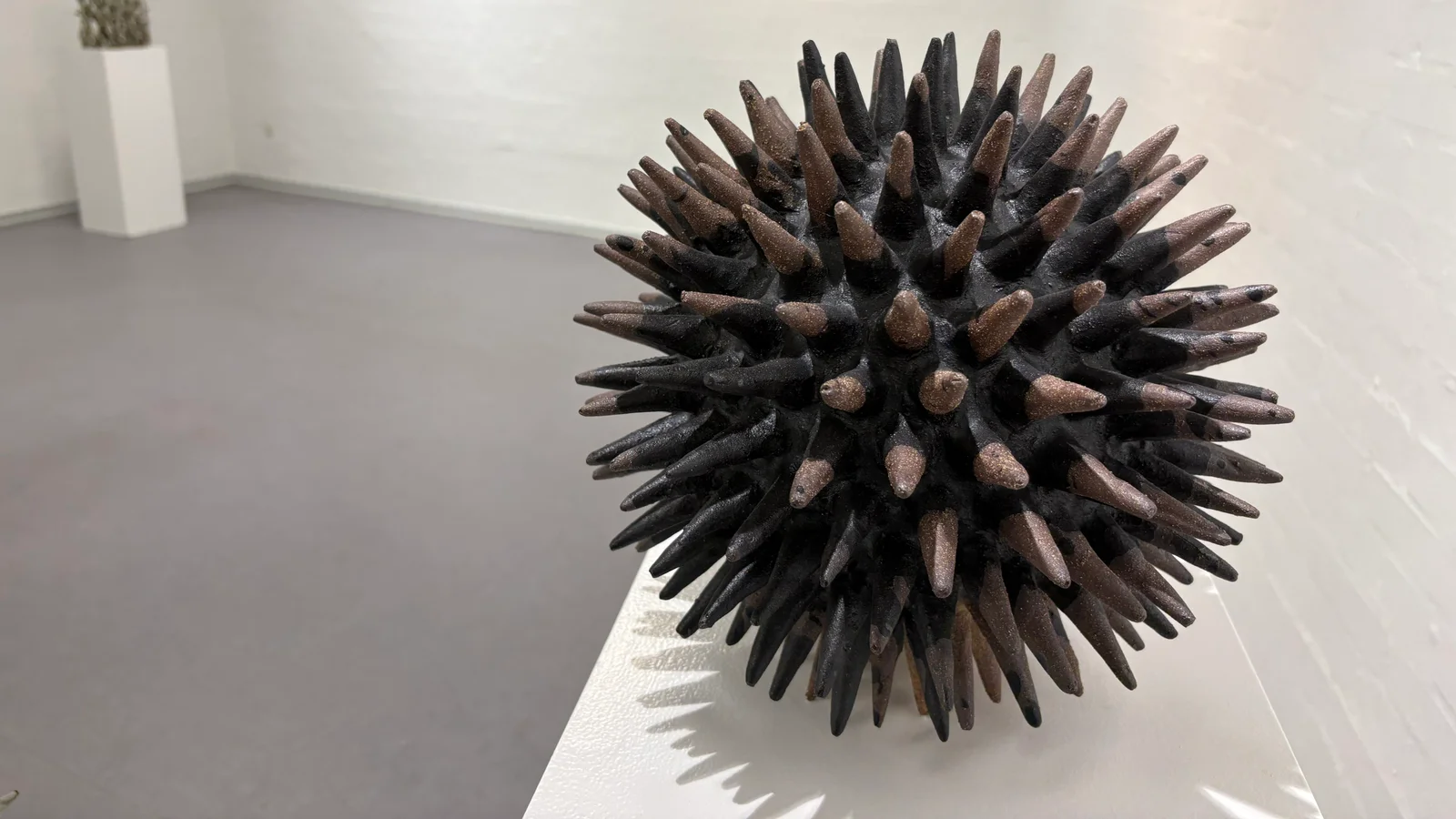 Keramik og grafik i Gudenåhuset